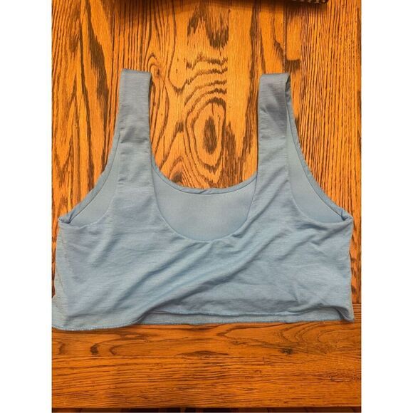 Nike Alate Light Blue Dri-Fit Seamless Lightly Lined Ribbed Sports Bra Medium - Picture 2 of 5